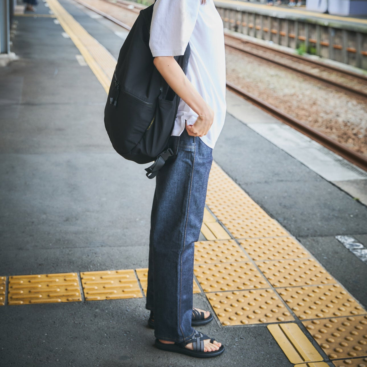 TRIP STRETCH DENIM JEANS