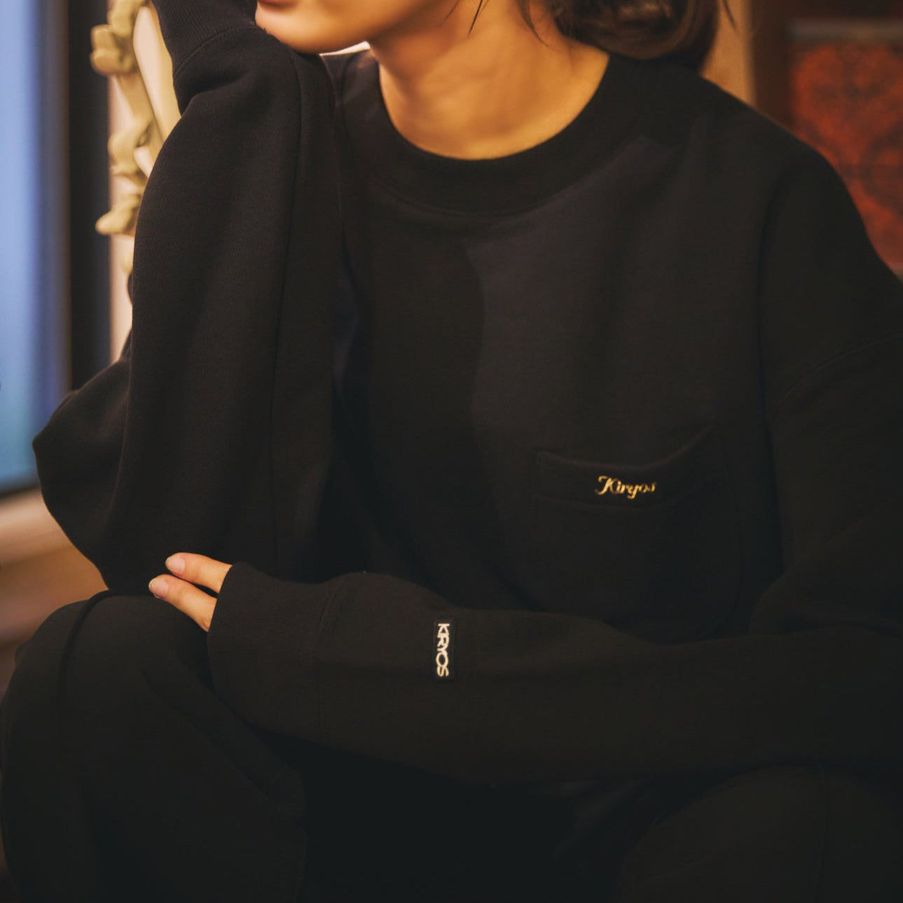 KIRYOS Embroidery Sweatshirt