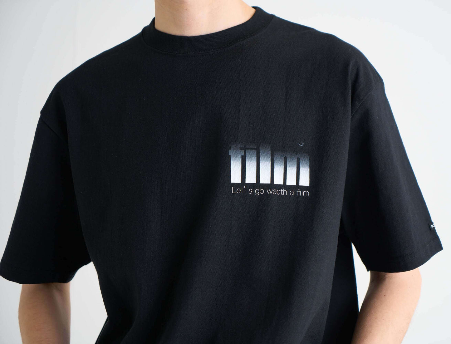 コットン100% フィルム プリント Tシャツ | KIRYOS | KIRYOS