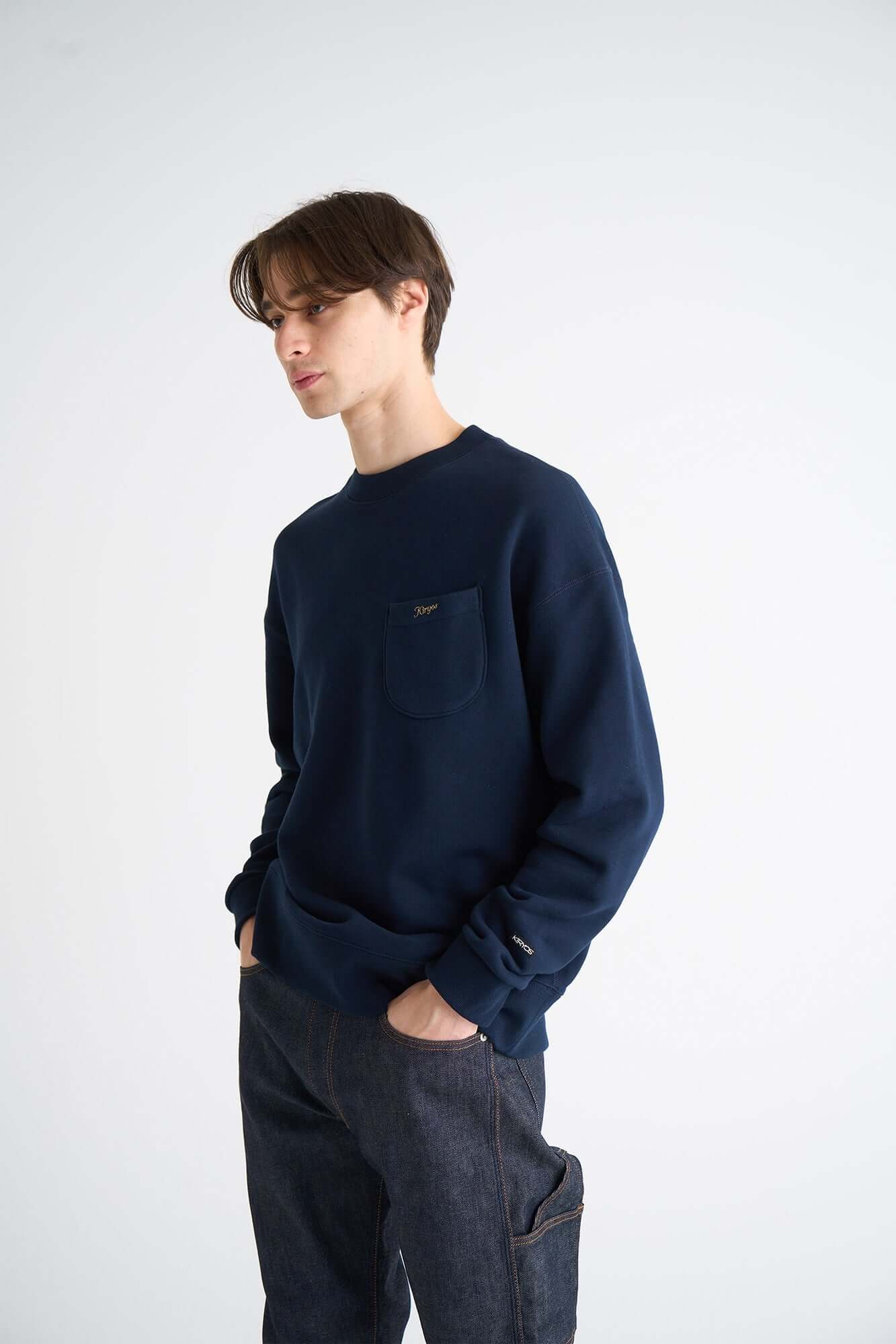 KIRYOS Embroidery Sweat Shirt